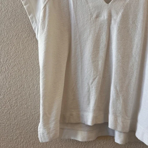 Free Assembly White Collared T-shirt - Picture 3 of 8